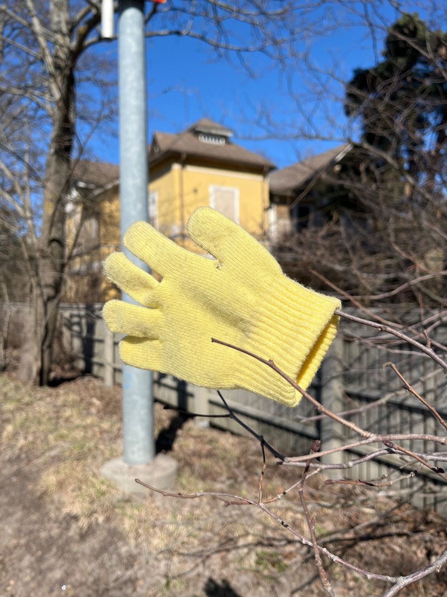 yellow glove found on 10 Apr 2026