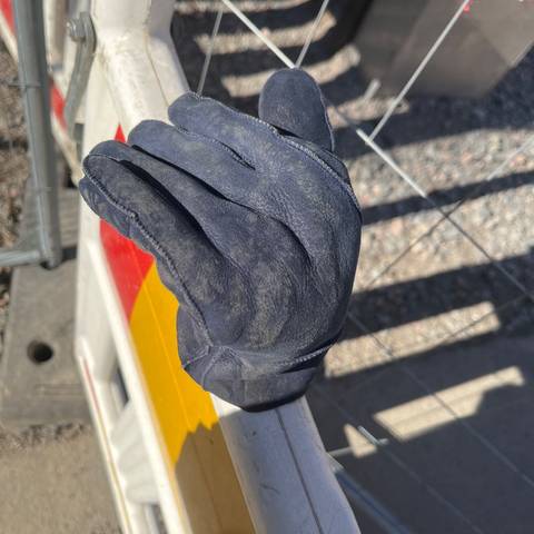 blue glove found on 12 Apr 2026