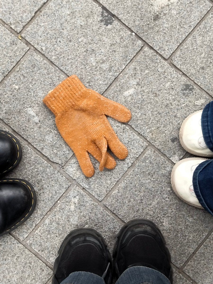 yellow glove found on 13 Apr 2026