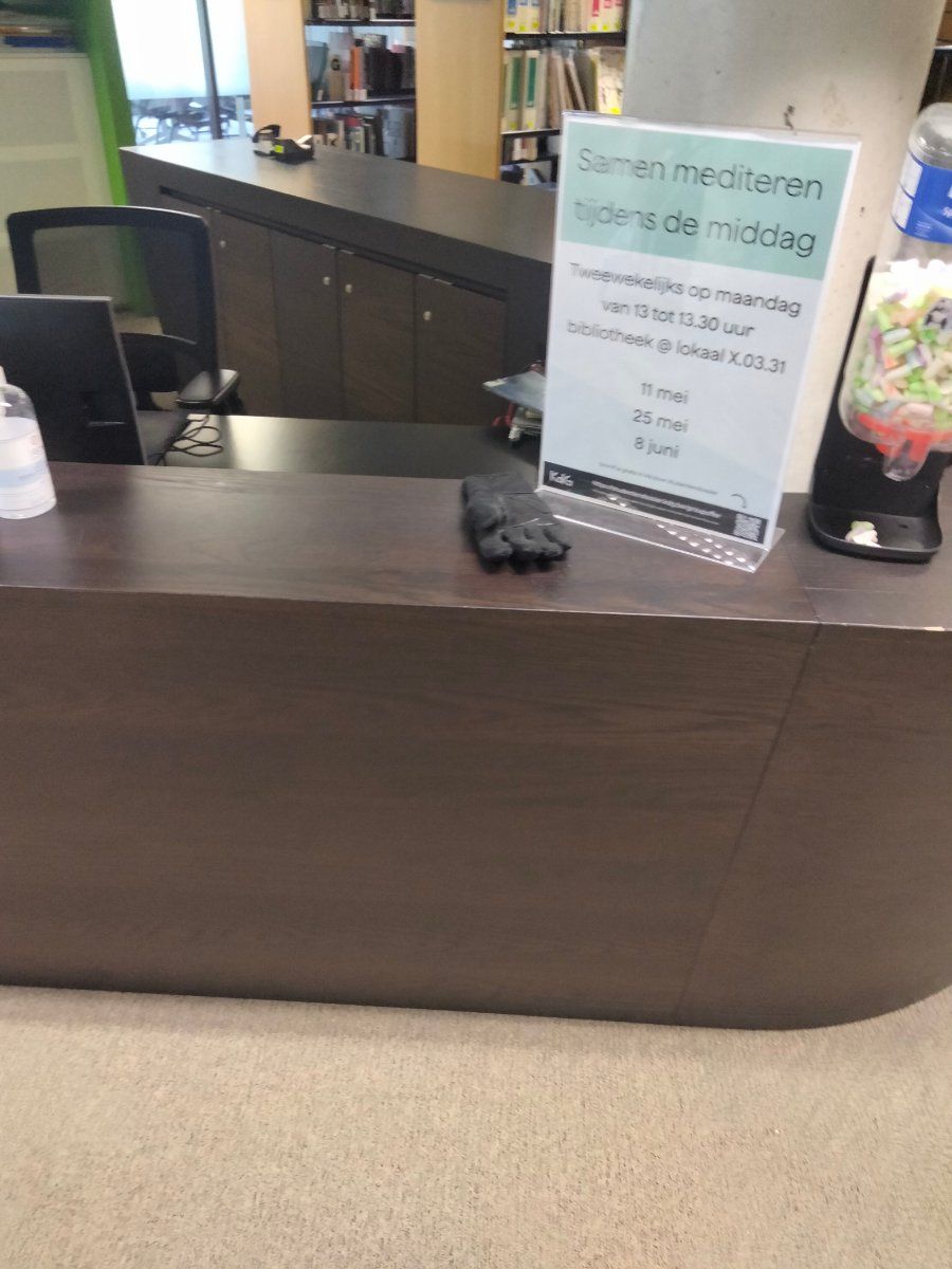 Lost black glove found in Belgium