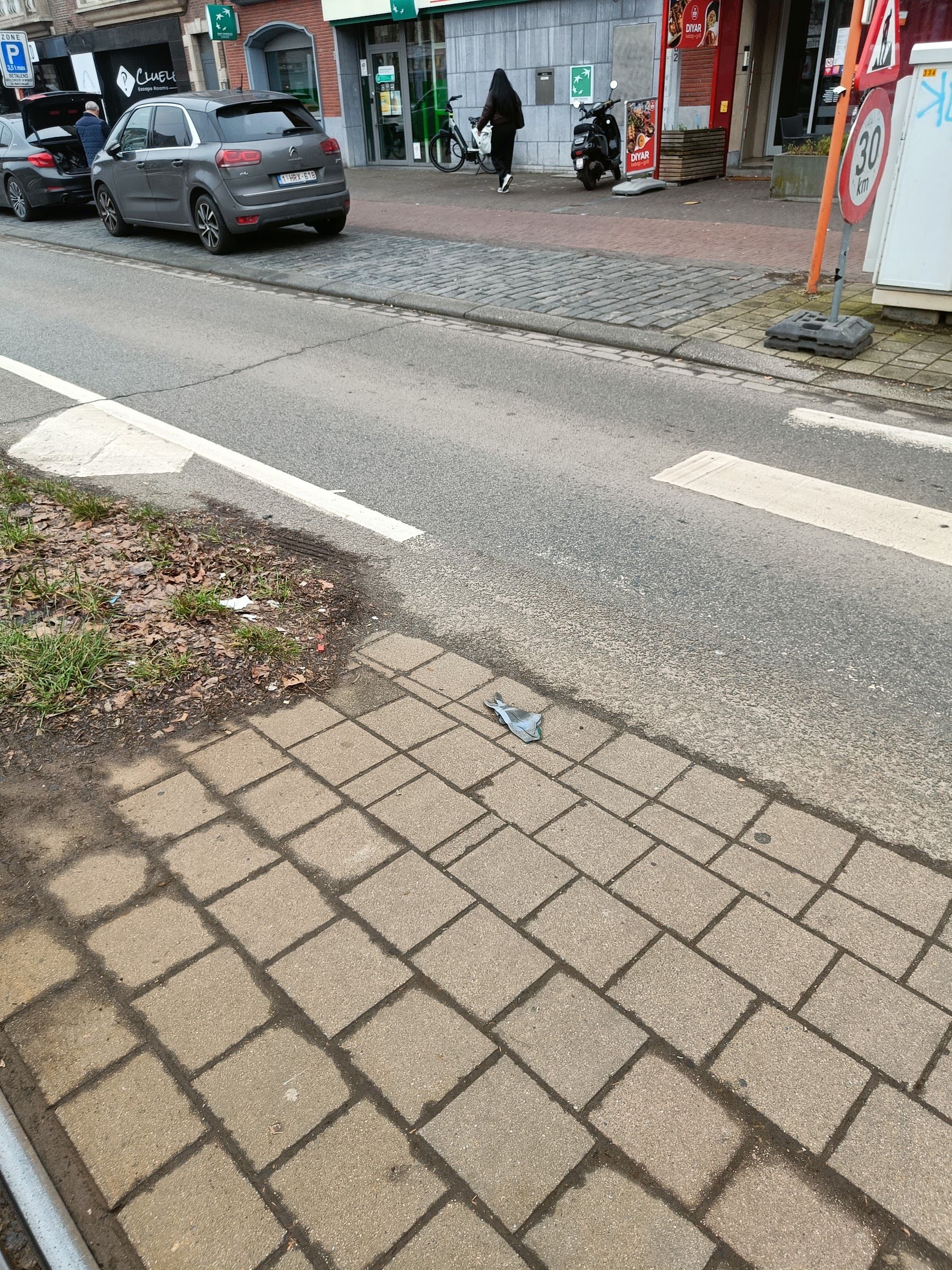 blue glove found on 9 Feb 2026