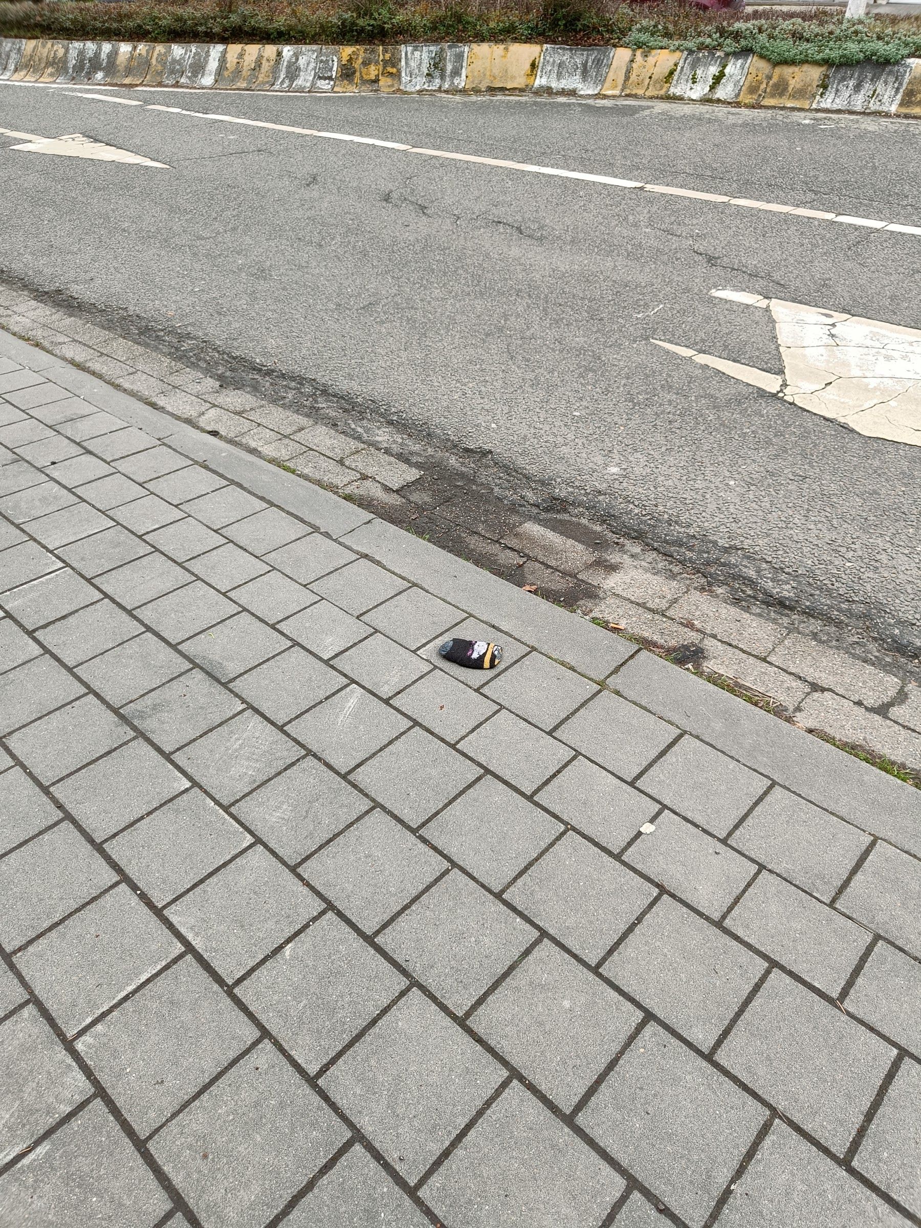black glove found on 9 Feb 2026